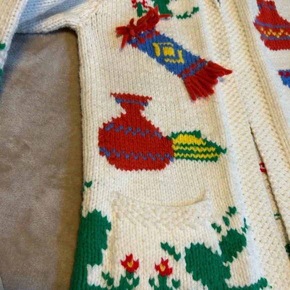 Vintage Ladies Mary Maxim Southwest Knit Sweater - Picture 3 of 7